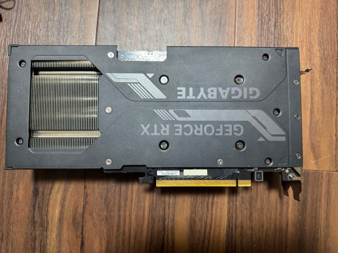 グラフィックボード・グラボ・ビデオカード GIGABYTE GEFORCE RTX 4070TI super