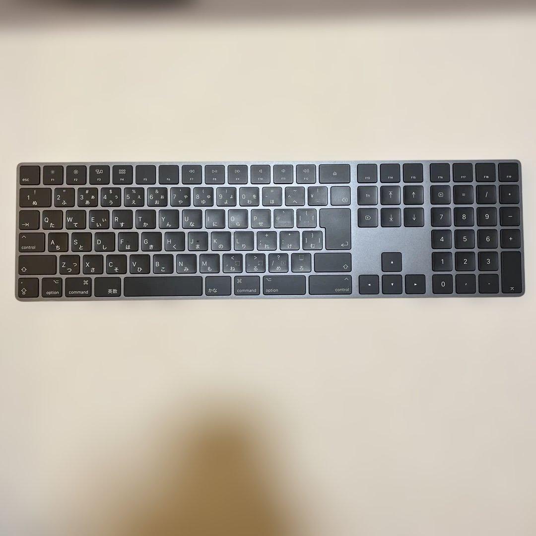 最終値下げ中Apple Mac mini 本体 キーボード トラックパッド　美品