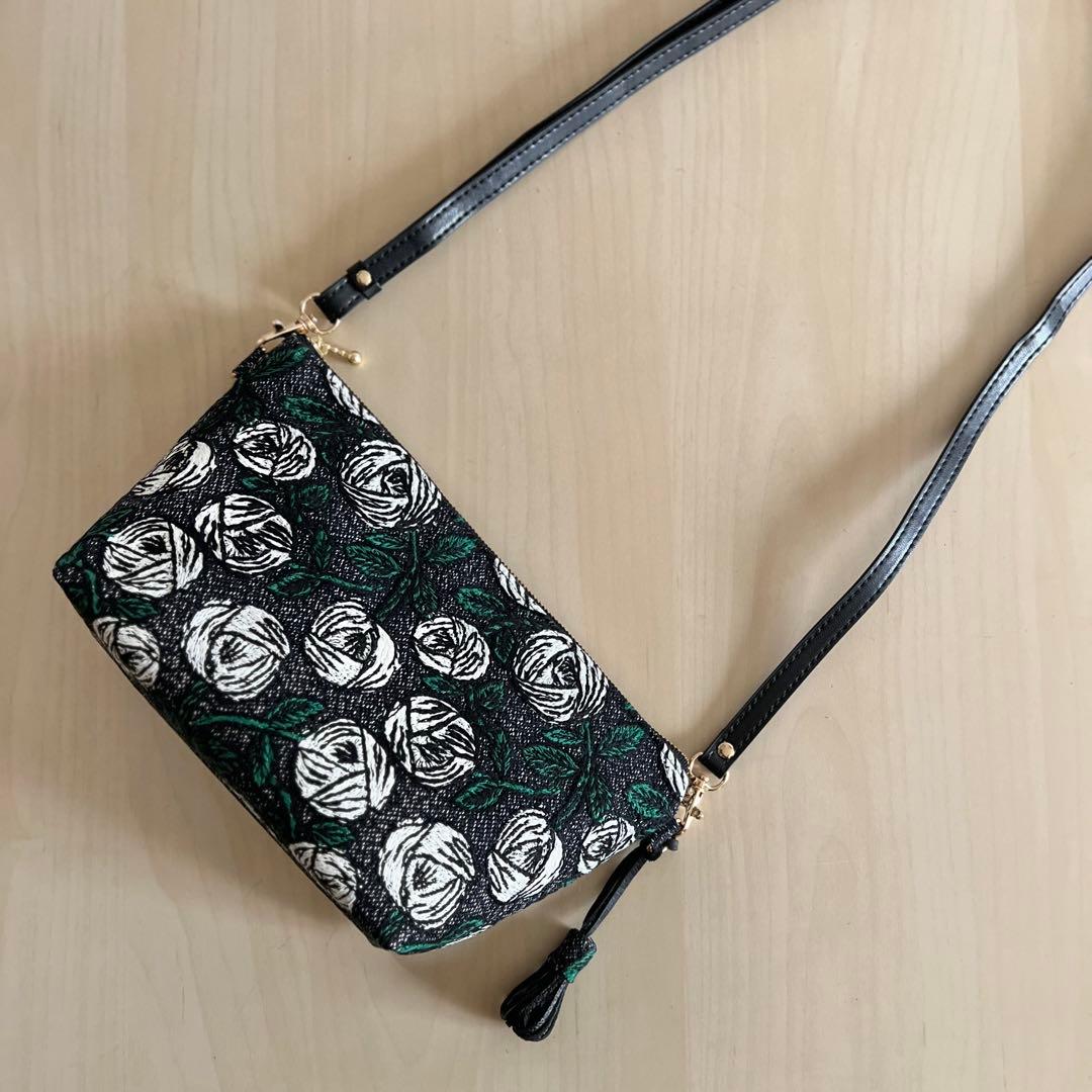 ミナペルホネン rosy navyショルダーバッグMB512-272