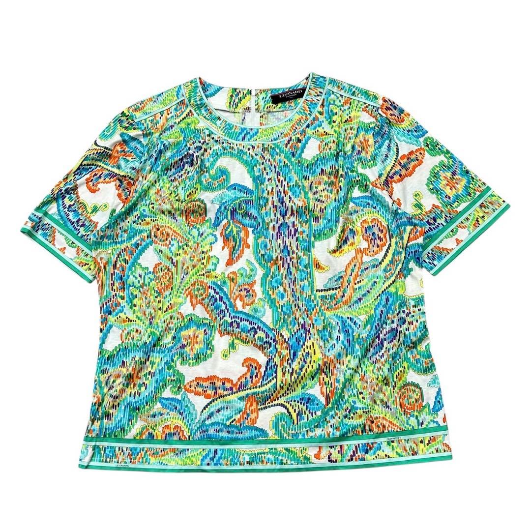 美品 LEONARD 半袖 総柄トップス レディースLL 三共生興取り扱い品
