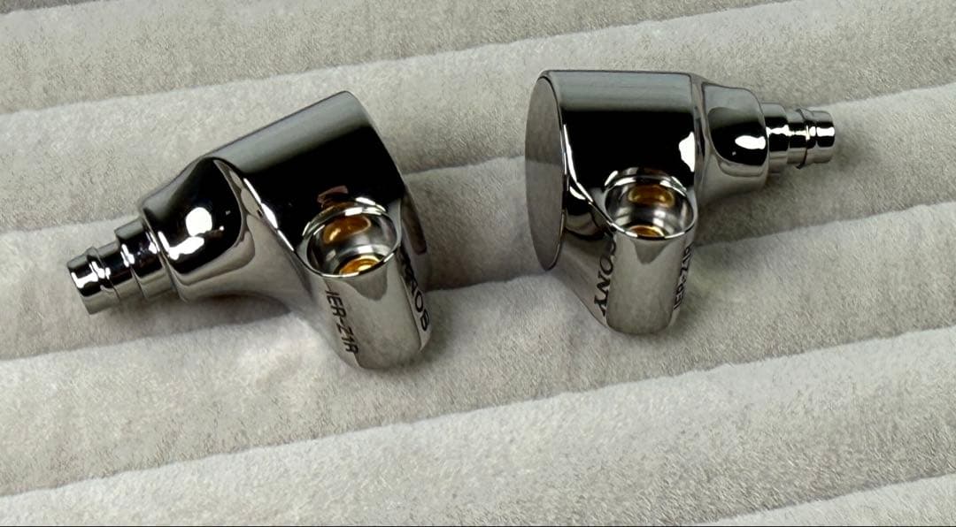 ★使用②回★SONY IER-Z1R ➕ MUC-M12SB2