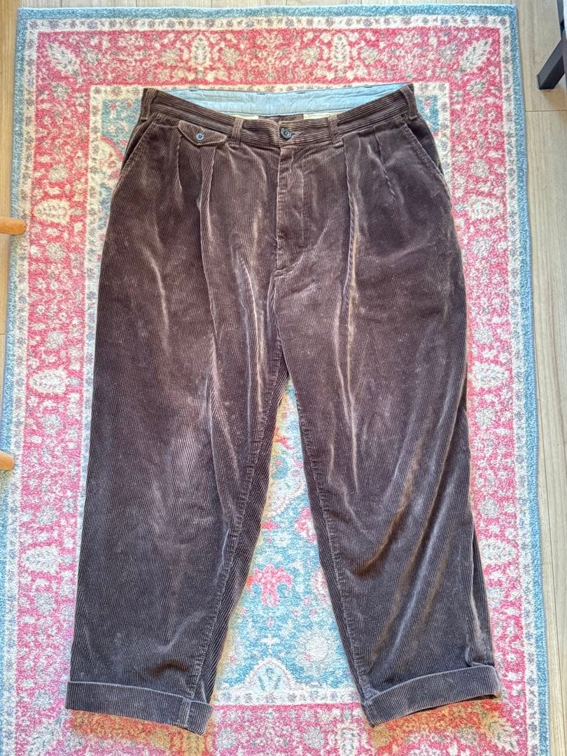 BEAMS PLUS 2プリーツ コーデュロイパンツ　ブラウン Lサイズ日本製
