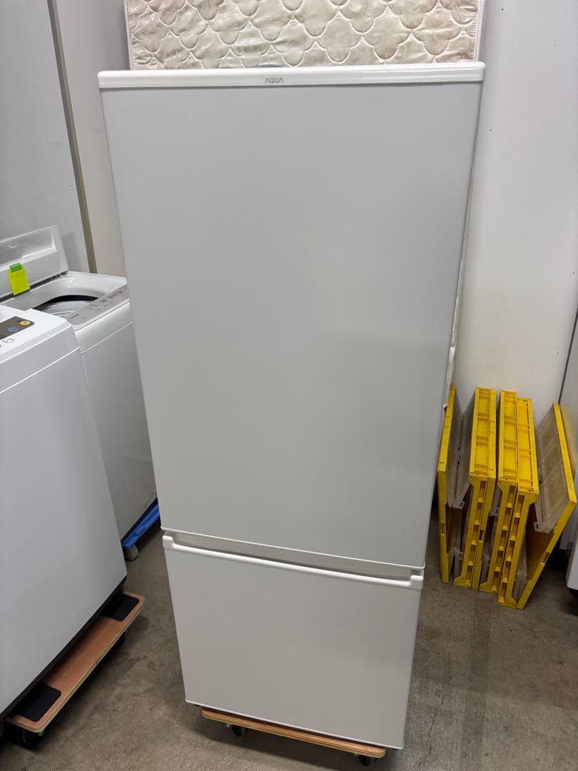 23年製 アクア 201L 2ドア 冷蔵庫 AQR-20N(W) T