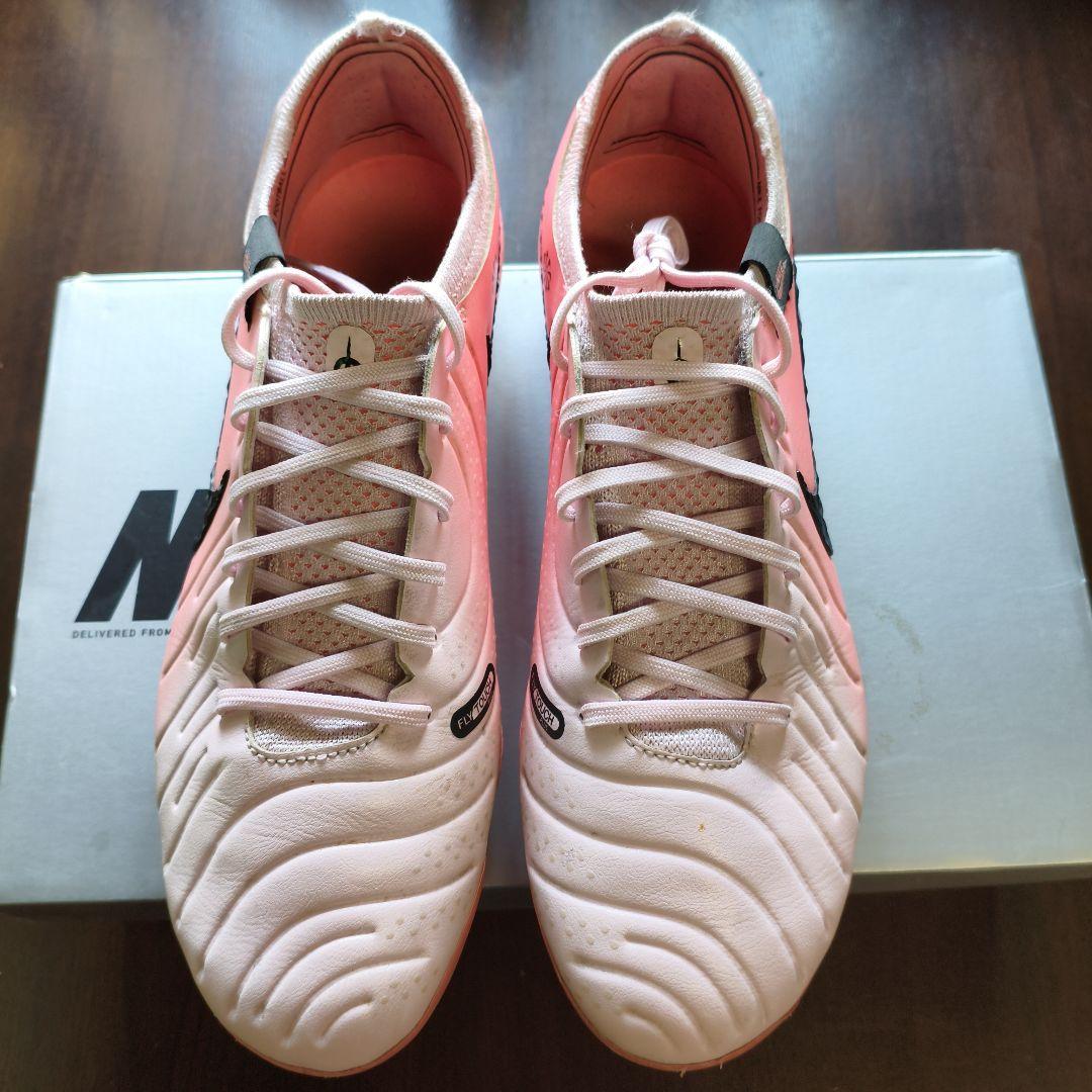 ナイキ　TIENPO9 ELITE FG 27.0cm