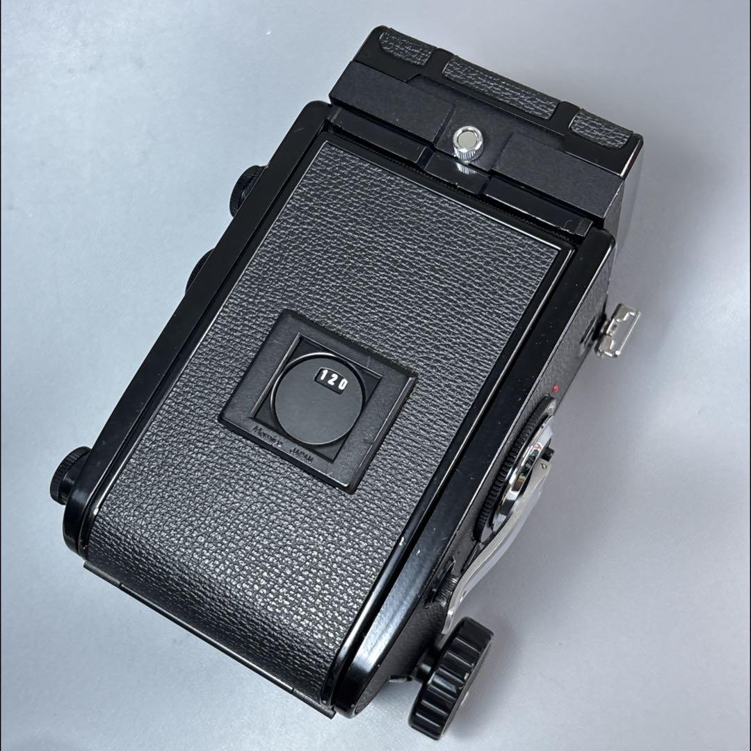 mamiya マミヤ　C330s 80mm F2.8 二眼フィルムカメラ