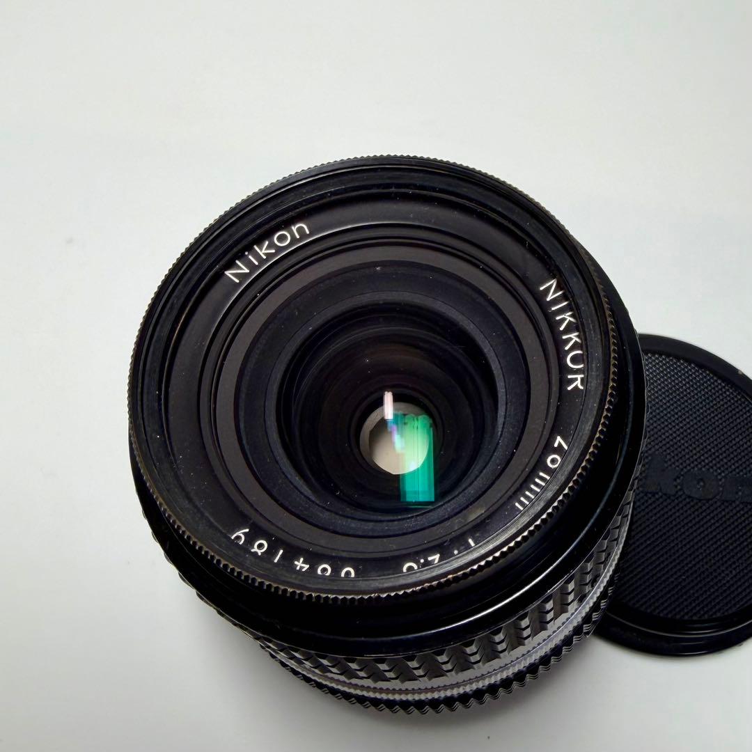 Nikon Nikkor 28mm f/2.8 レンズ