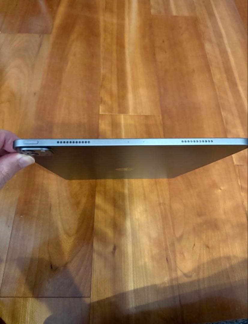 美品 iPad Pro 第5世代 12.9 512GB wifi スペースグレー