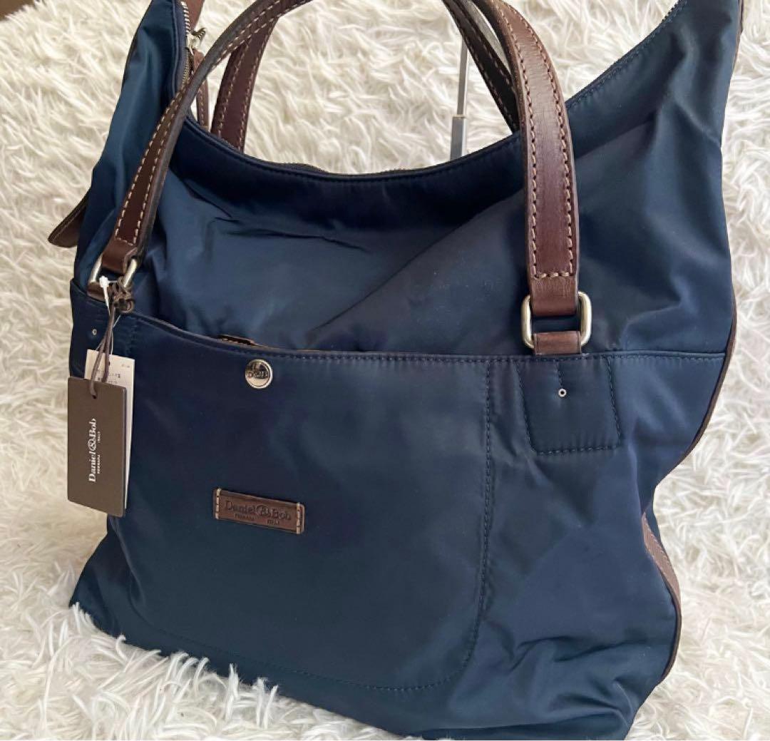 【値下げ】Daniel & Bob ネイビー ナイロン ショルダーバッグ