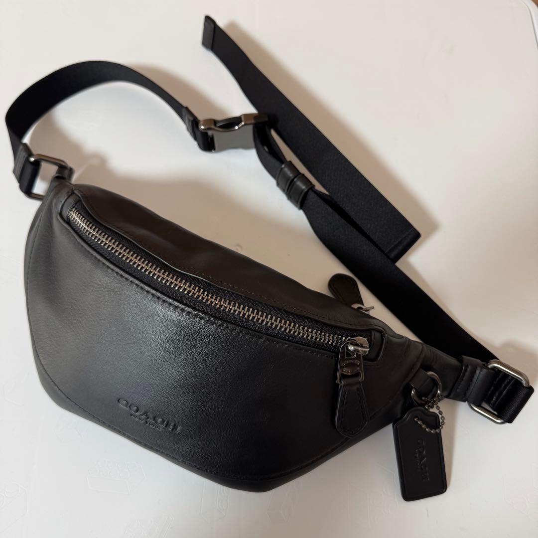 COACH レザー スリングバッグ / ベルトバッグ ブラック ユニセックス