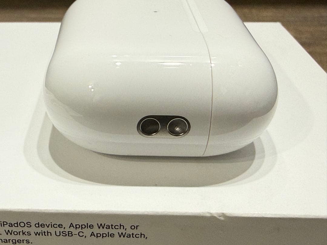 AirPods Pro 2 MagSafe 充電ケース(USB-C) 付き