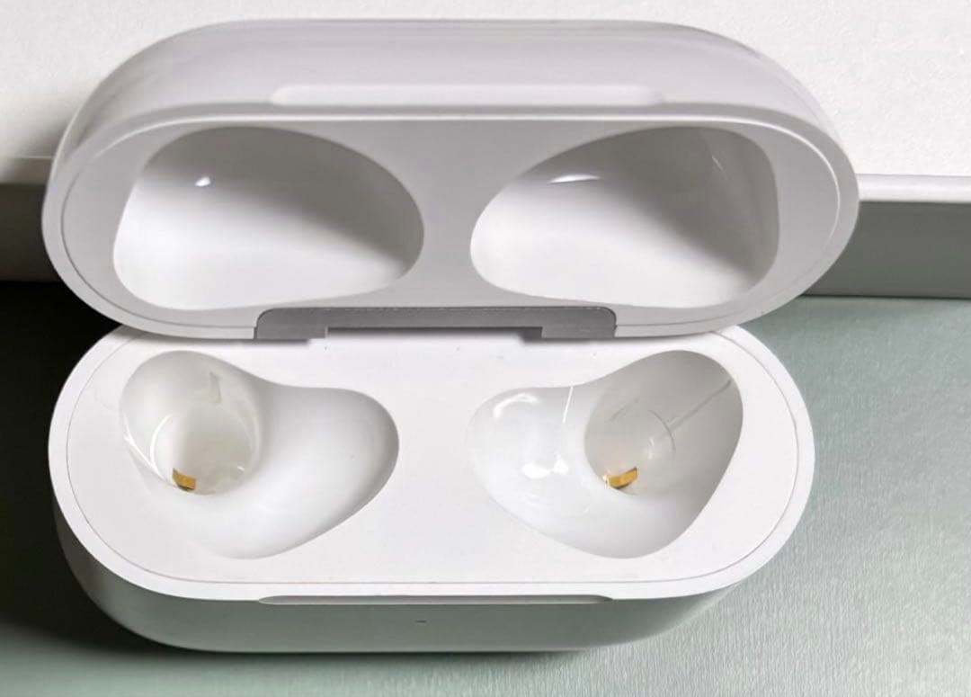 MagSafe充電ケース付きAirPods（第3世代）接続解除、リセット済み