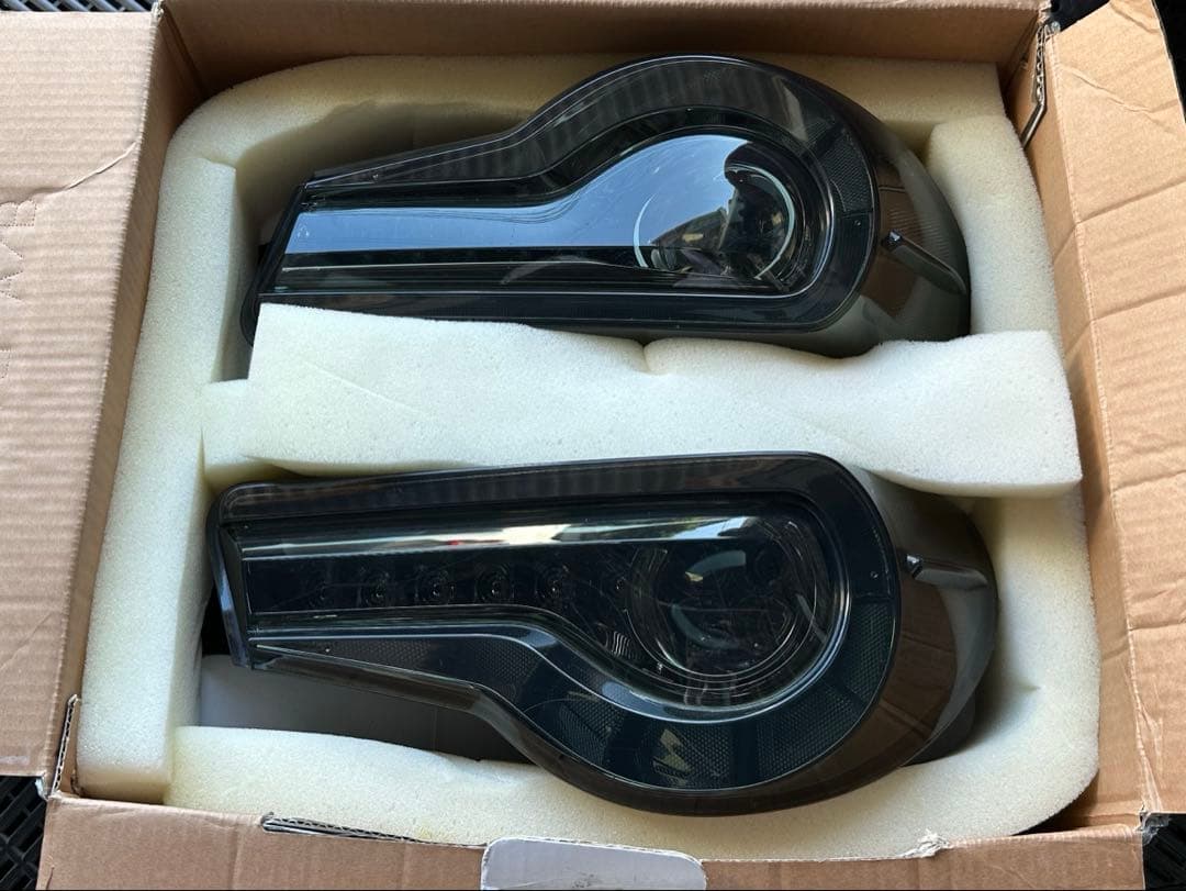 86 Vland テールランプ