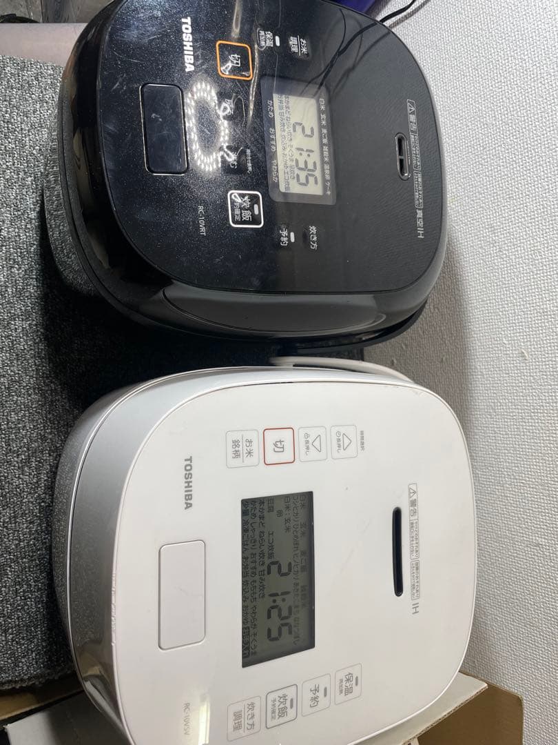 TOSHIBA 多機能炊飯器 黒白セット