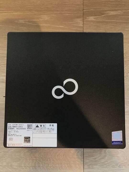 Windowsデスクトップ Fujitsu ESPRIMO Q558/B / Celeron G4930T