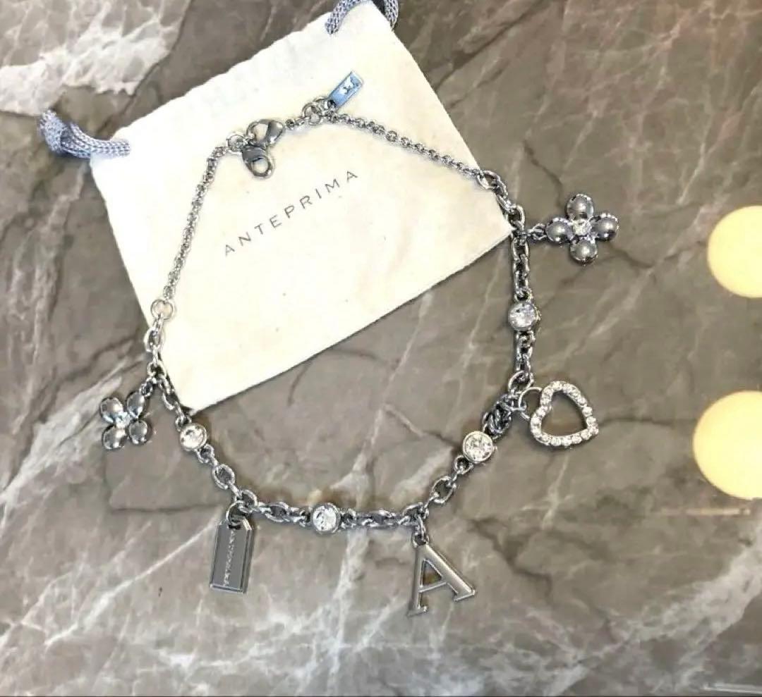 美品♡ アンテプリマ　スプレンドーレ　バッグチャーム　キラキラ