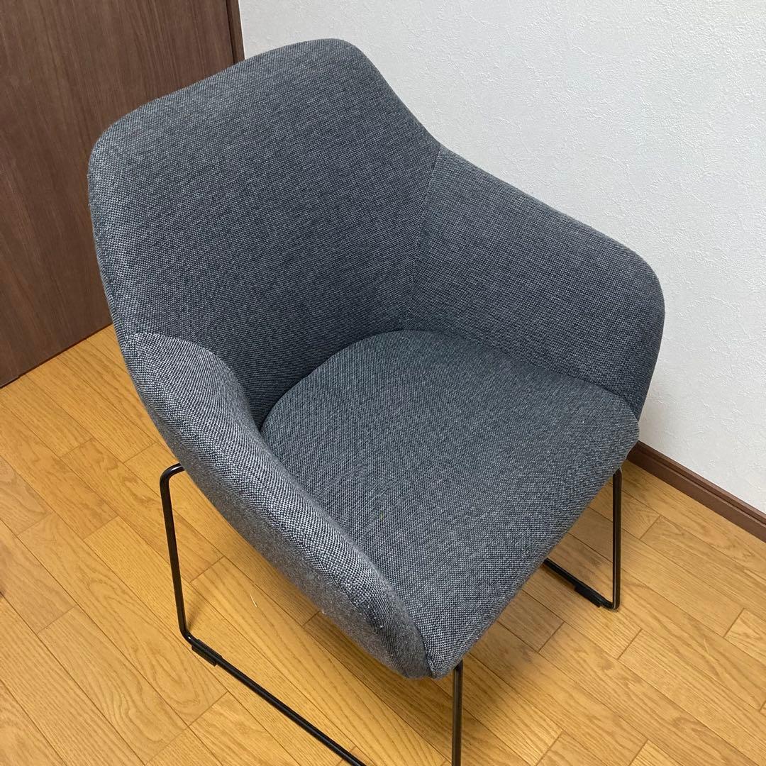 大人気IKEAイケアトッスベルグチェアダークグレー