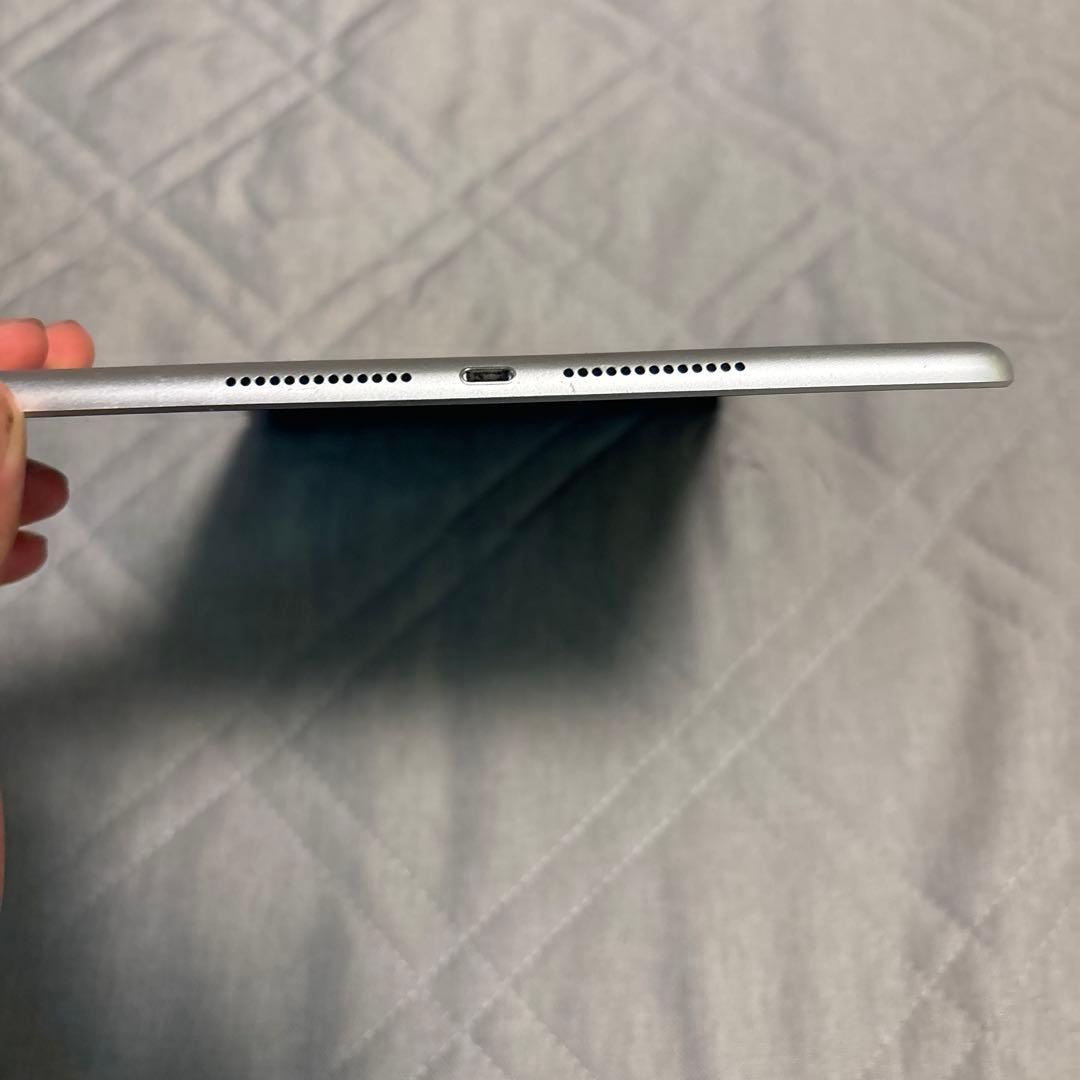 Apple iPad 10.2インチ シルバー 本体@@@@@@@@t