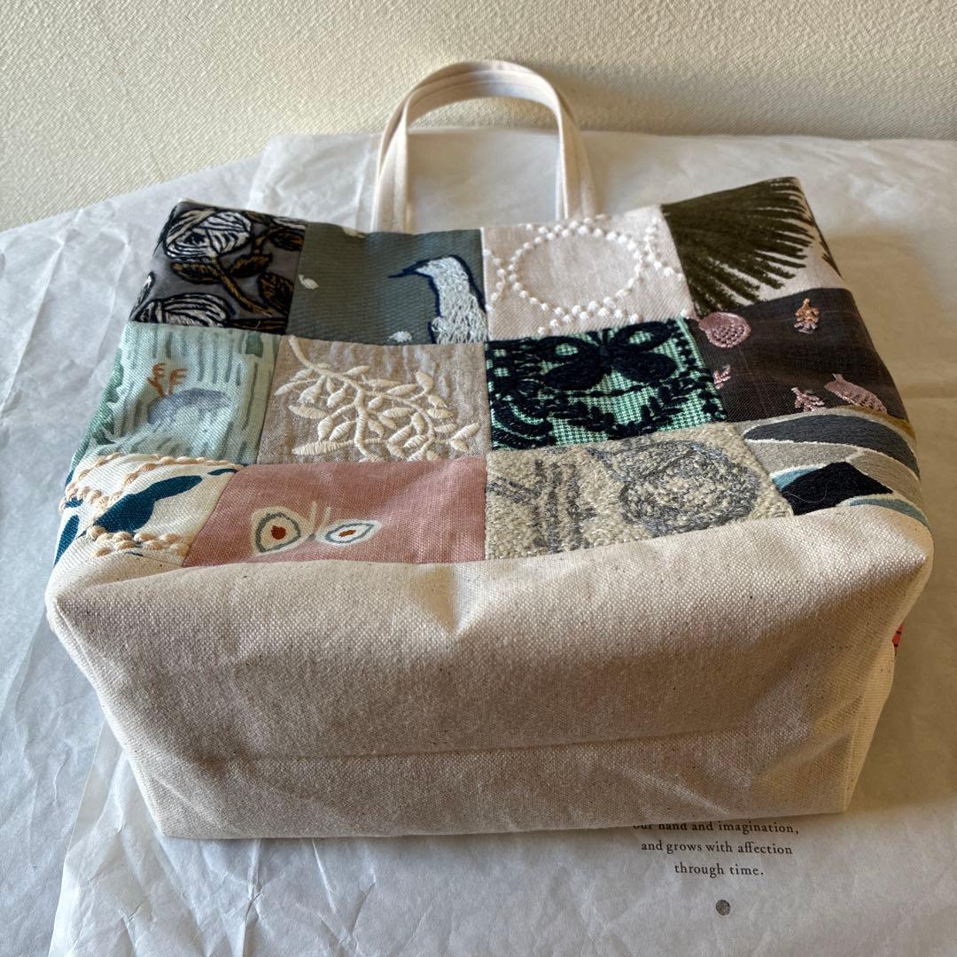 ミナペルホネン 生地使用　パッチワークトートバッグ　お散歩バッグ　rosy