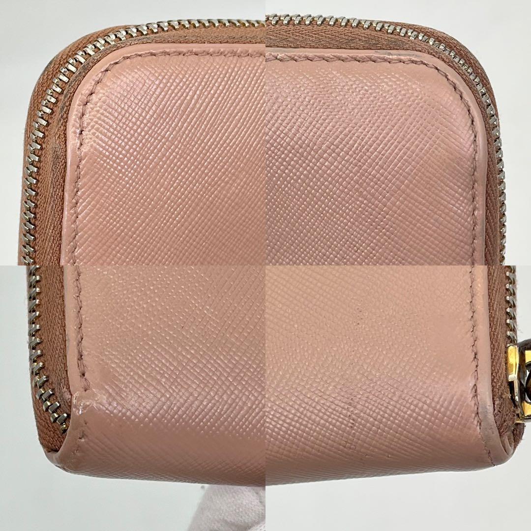 PRADA 長財布 ラウンドファスナー 三角ロゴ ゴールド金具 ピンクベージュ