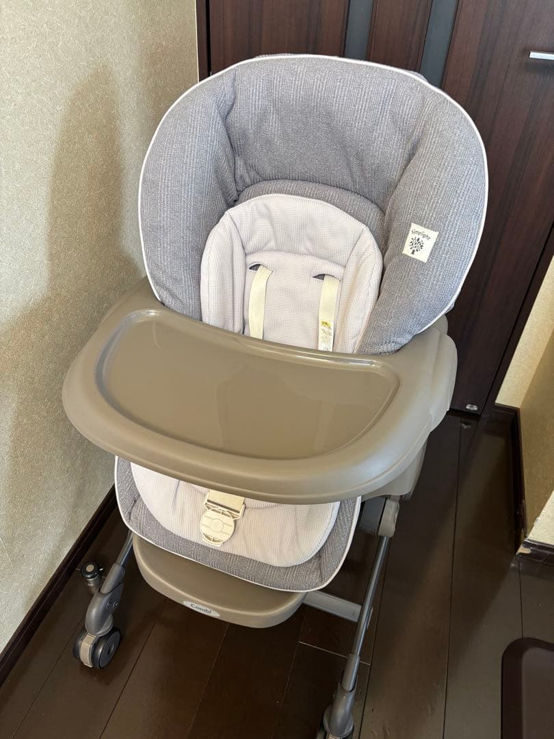 【値下げ中】Combi コンビ ネムリラ オートスイング 【送料込】