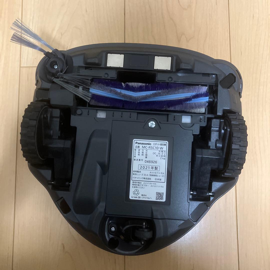 2021年製　Panasonic MC-RSC10 ロボット掃除機 本体