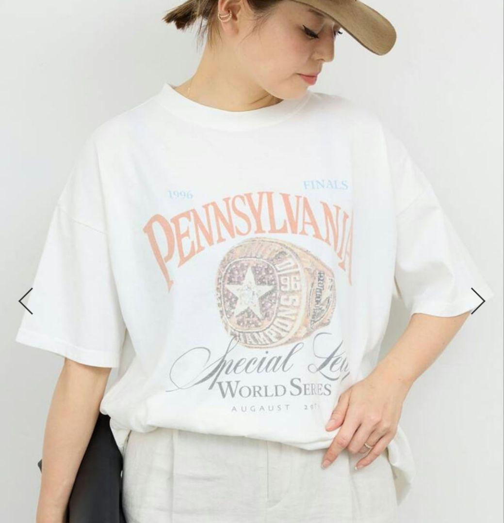 Deuxieme Classe Gratifying Tシャツ