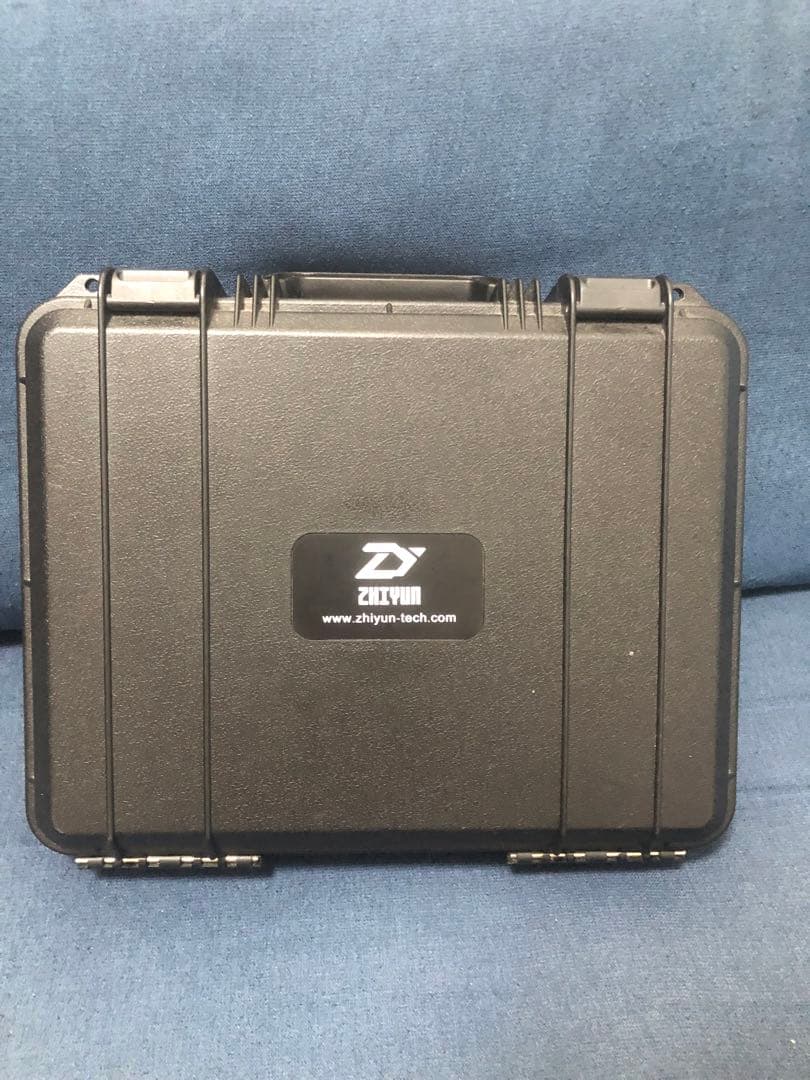 ZHIYUN CRANE V2ジンバル