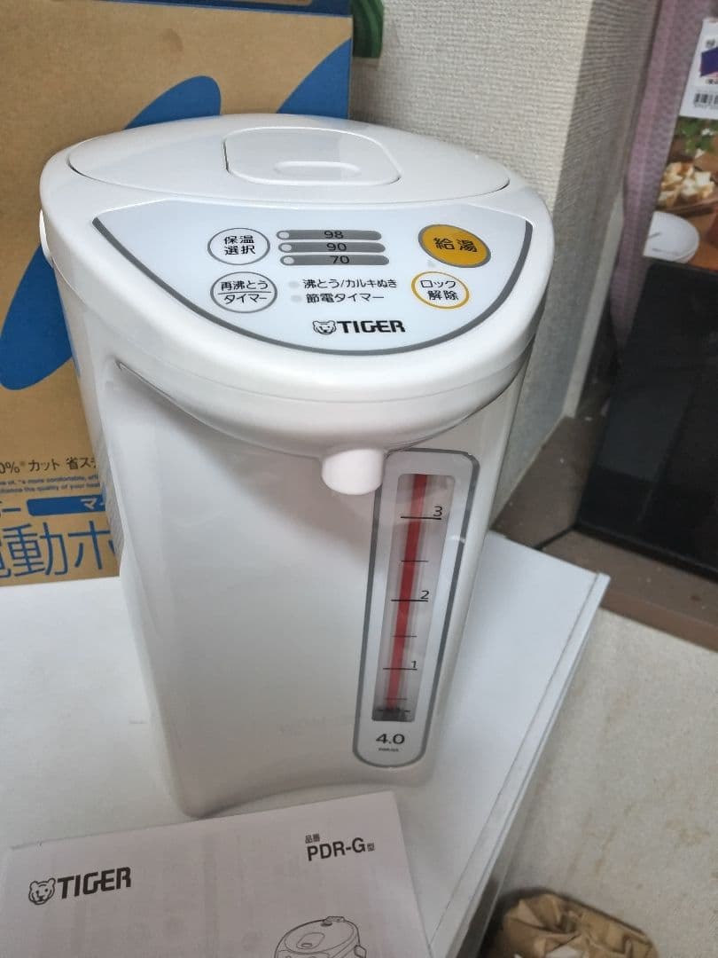 新品未使用2024年製タイガーマイコン電動ポット PDR-G401-W