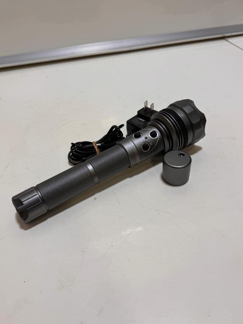 LED FLD-200 LED懐中電灯 グレー