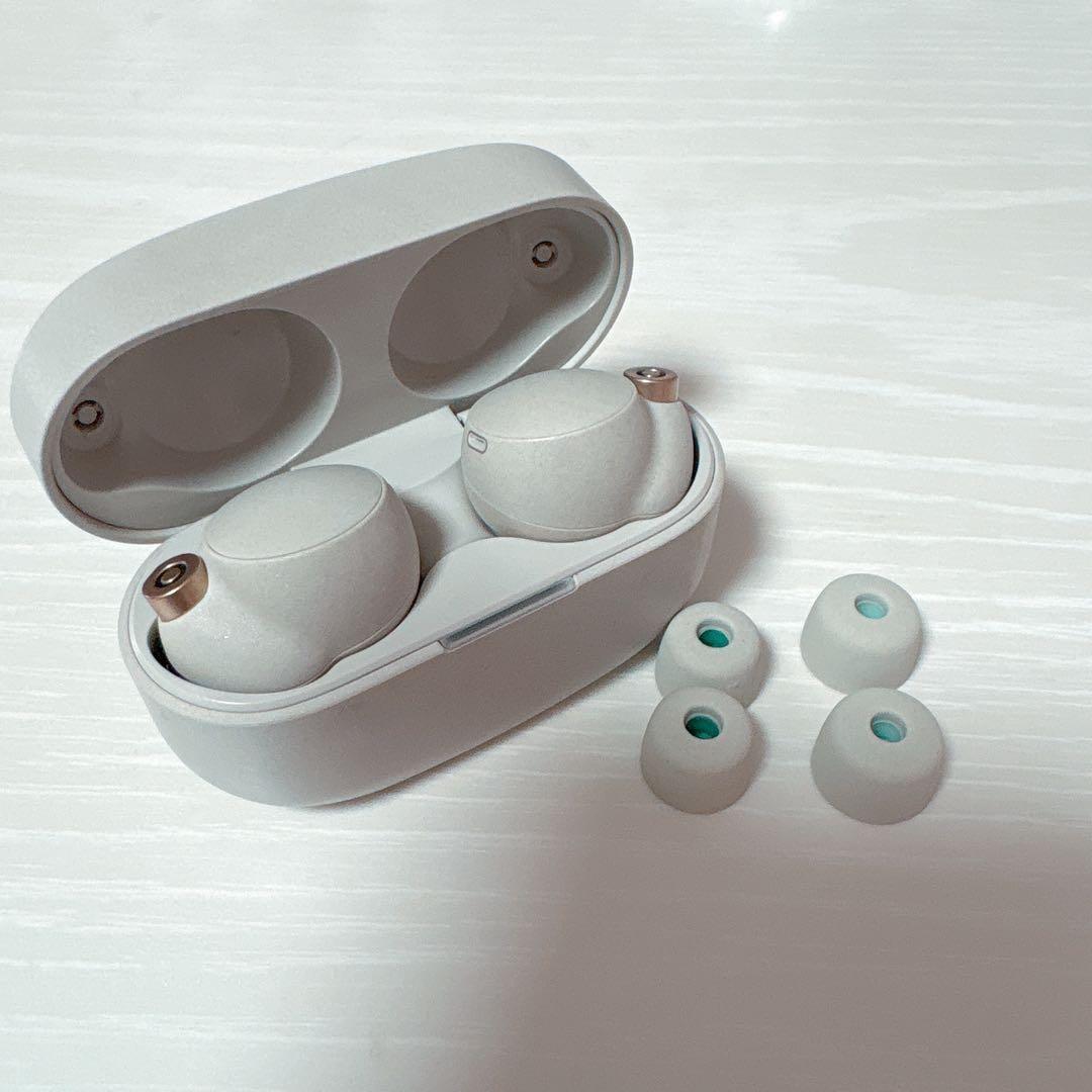 【新品未使用】 SONY WFー1000XM4 プラチナシルバー ソニー