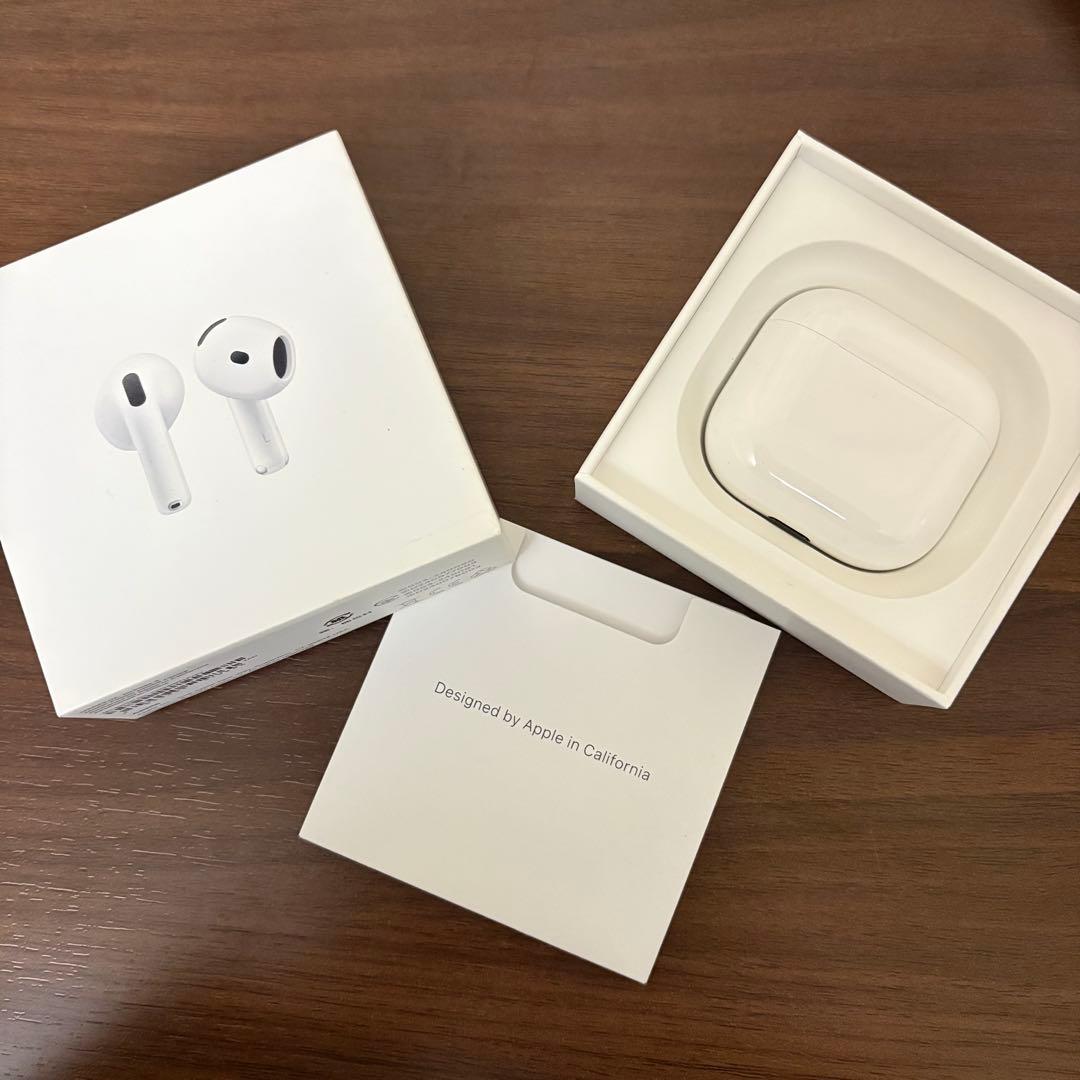 AirPods 4 ノイズキャンセリング無し Apple 正規品