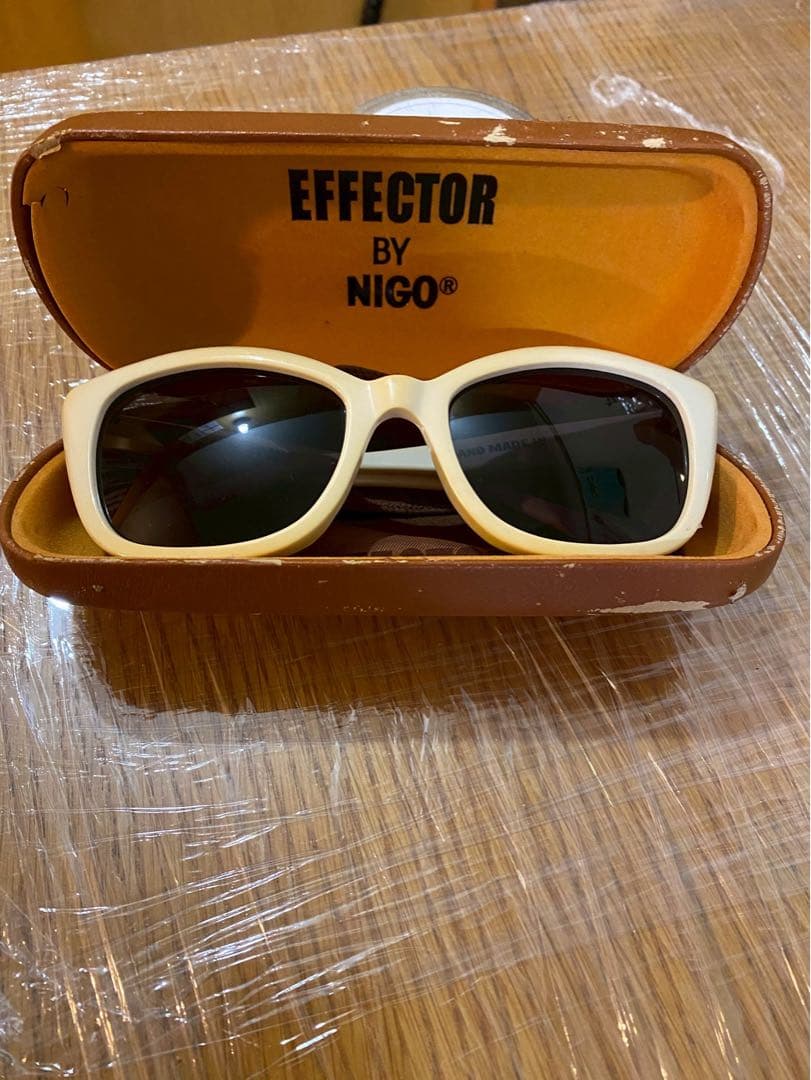 EFFECTER by NIGO. Holly エフェクター. ホーリー