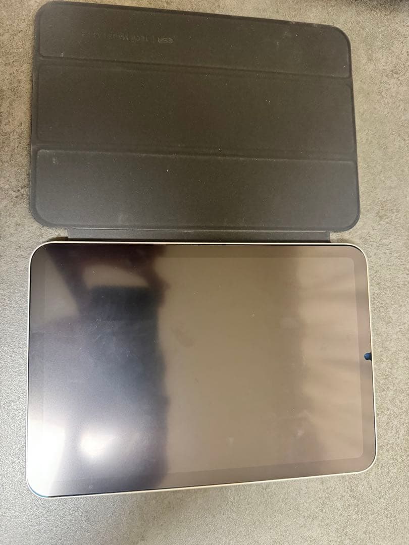 【ほぼ未使用】iPad mini (A17 Pro) 256GB セルラーモデル