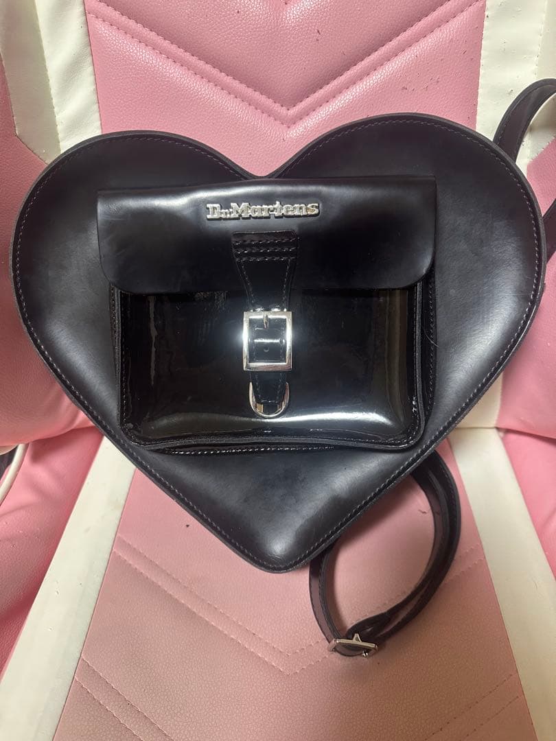 Dr.Martensハートバック
