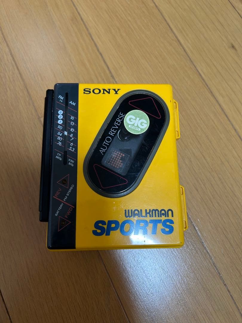 ジャンク　ソニー　SPORTS Walkman カセットプレーヤー