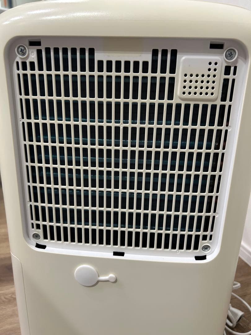 SHARPシャープ　除湿機 CV-J71