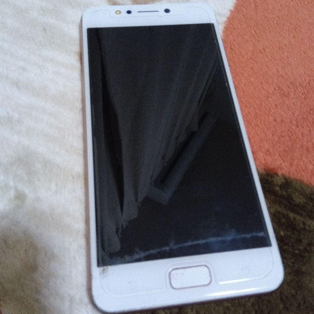 ASUS スマートフォン ホワイト ゴールド