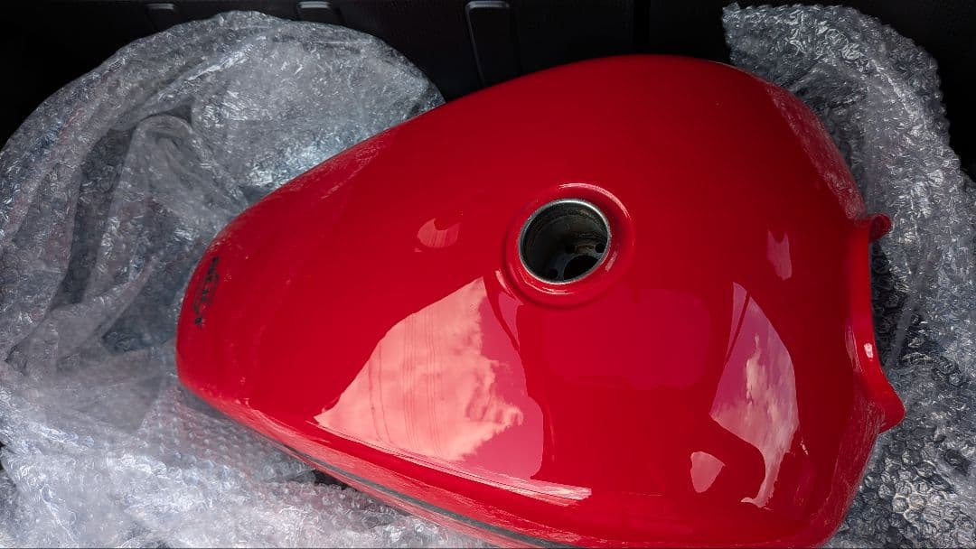 ヤマハ bolt タンク