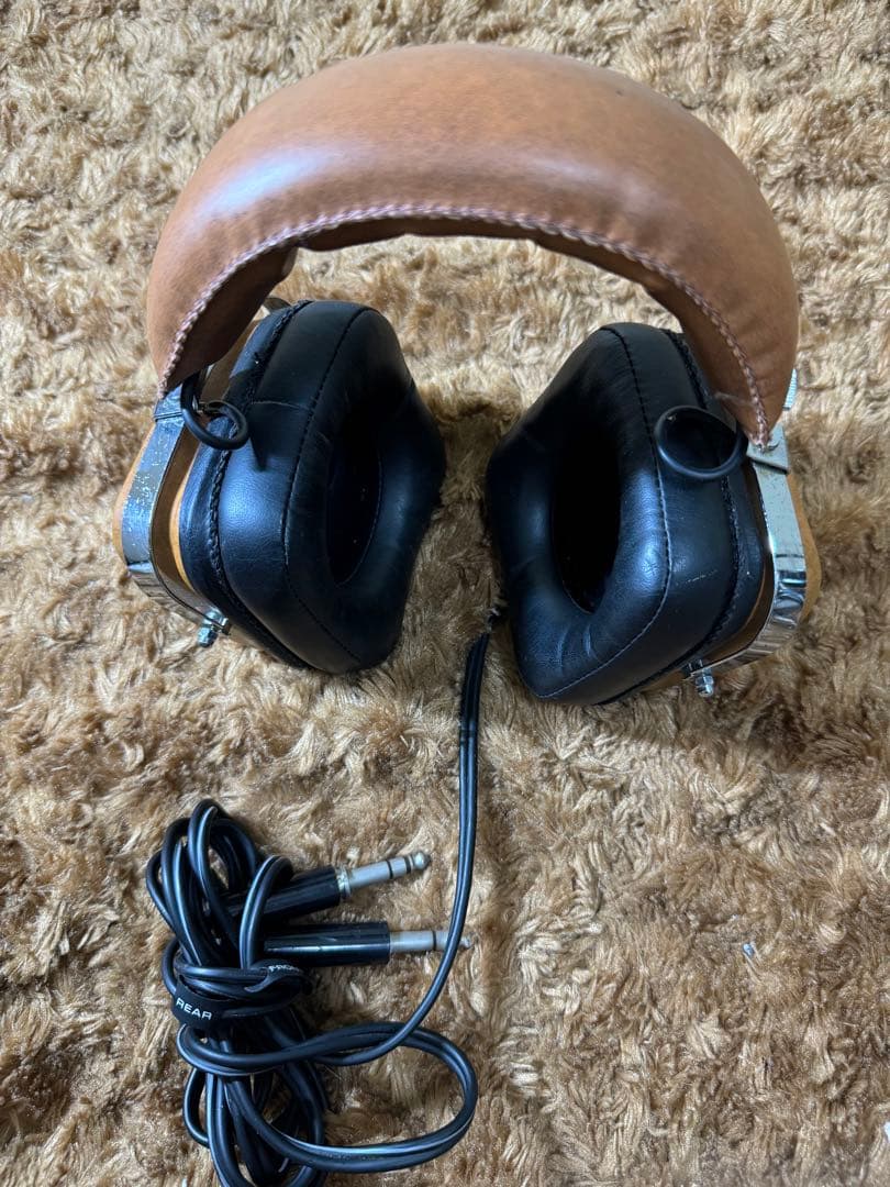 日立 HITACHI 4チャンネル ヘッドフォン HD-404