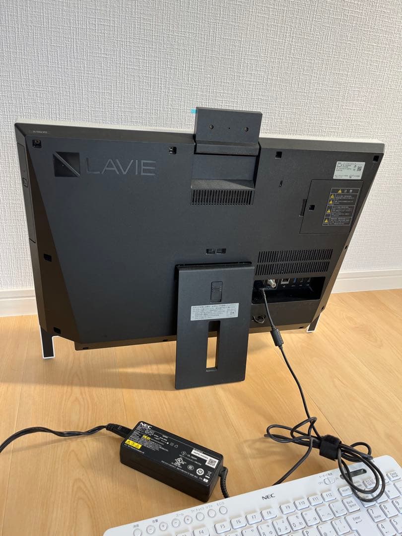 美品 NEC LAVIE Core i7 オールインワン PC-DA700KAW