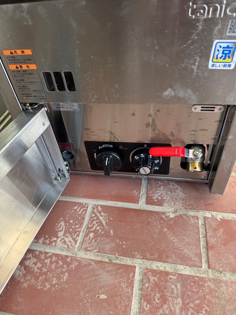 業務用フライヤー 外観綺麗にしました！