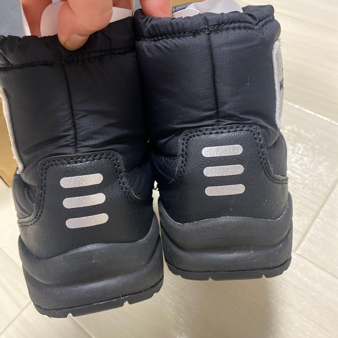 THE NORTH FACE NFJ52280 ヌプシ 22㎝