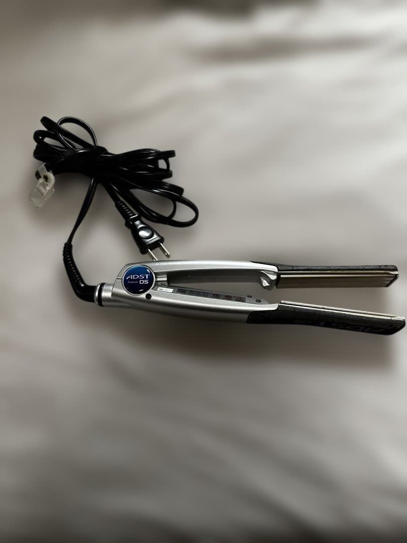 アドスト　adst ヘアアイロン　ストレートアイロン