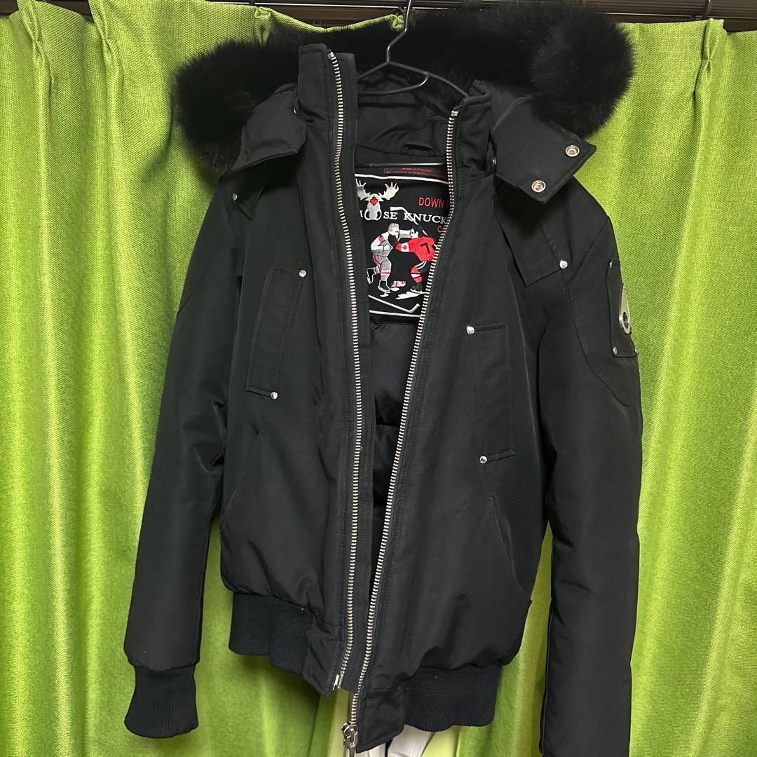 ブラックボンバージャケット ファー付き