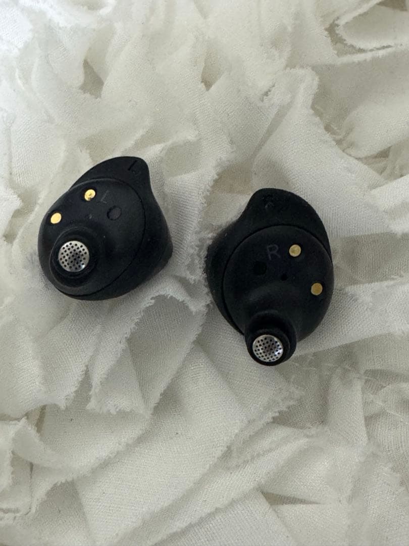 Galaxy Buds+ BTS Edition 箱・付属品有り