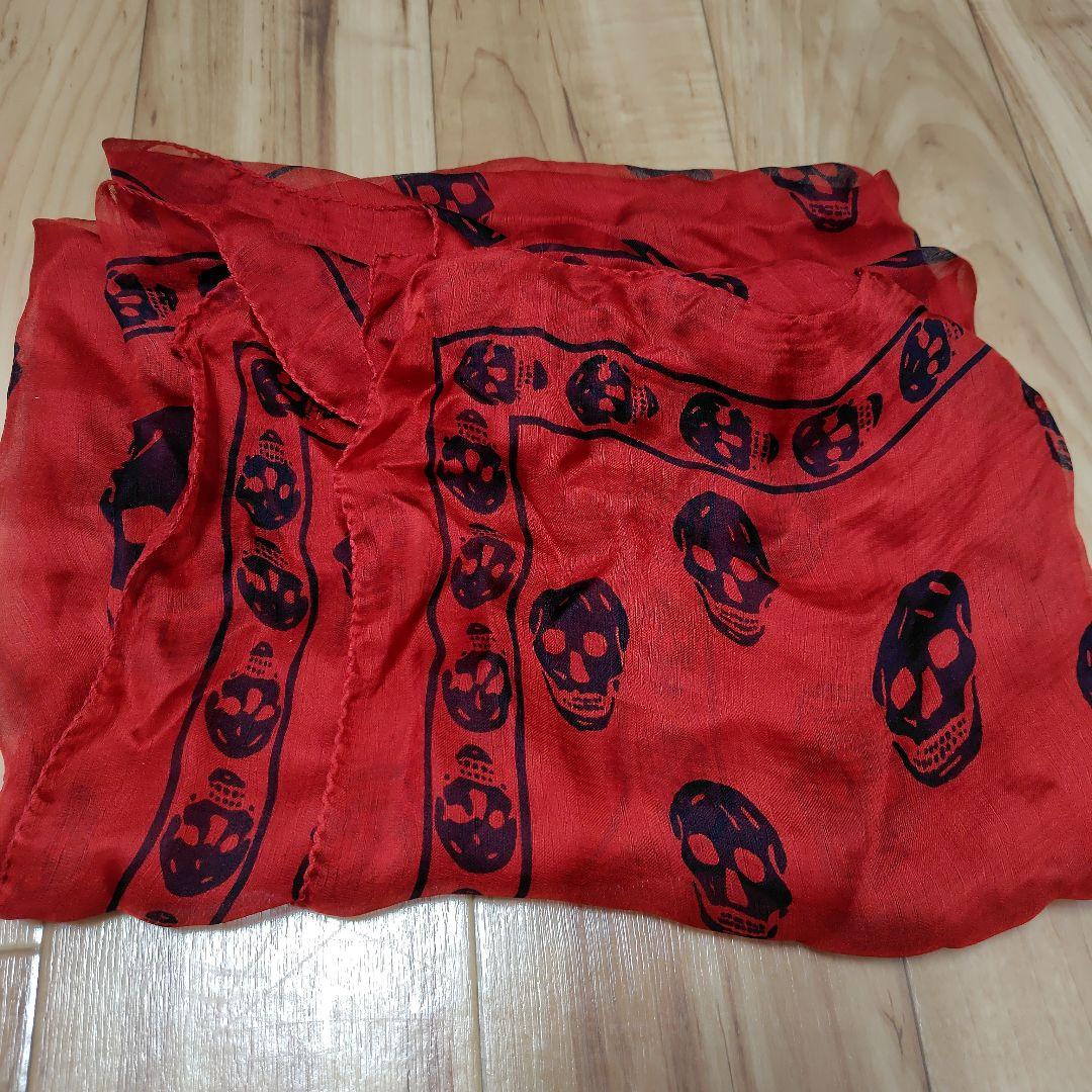 ALEXANDER MCQUEEN 赤 スカル柄 ストール