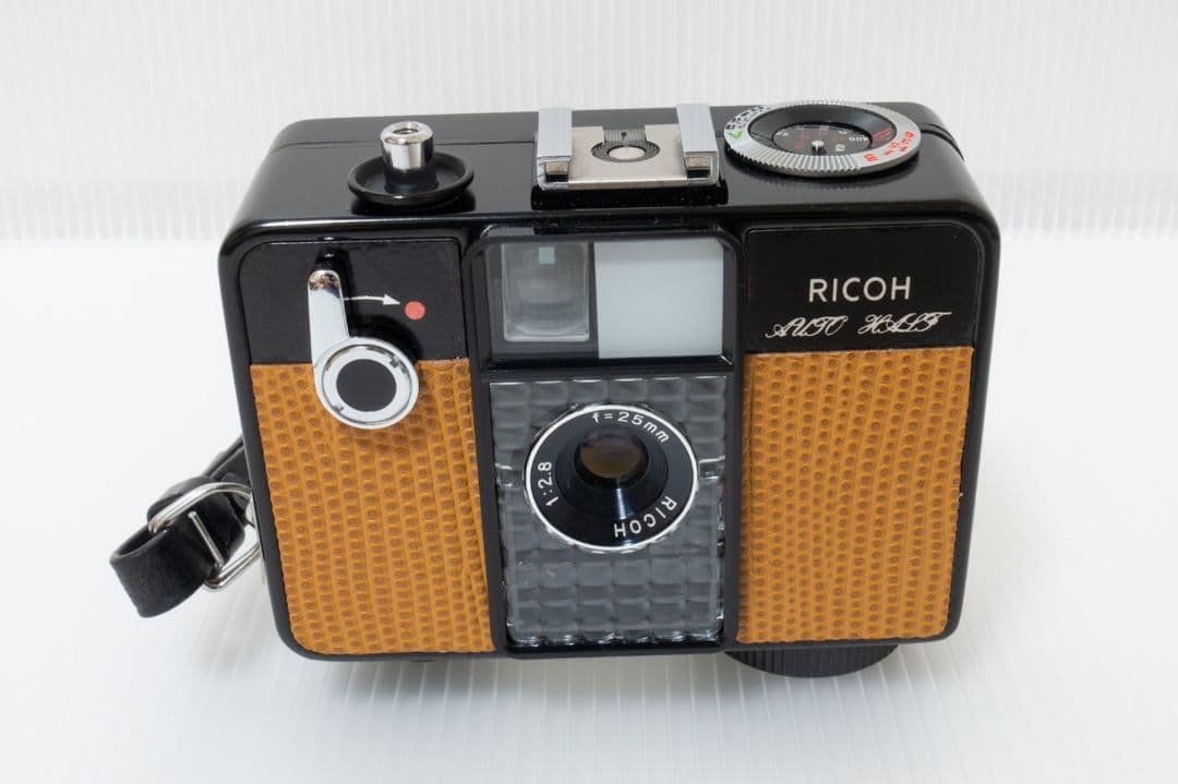 ③【美品・整備済品】RICOH AUTO HALF SE2 「オーカーリザード」