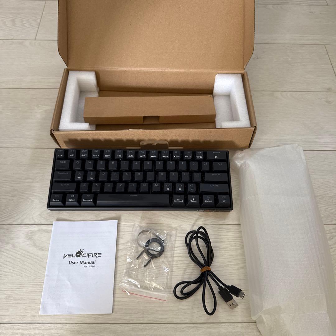 Velocifireメカニカルキーボード　本体　赤軸