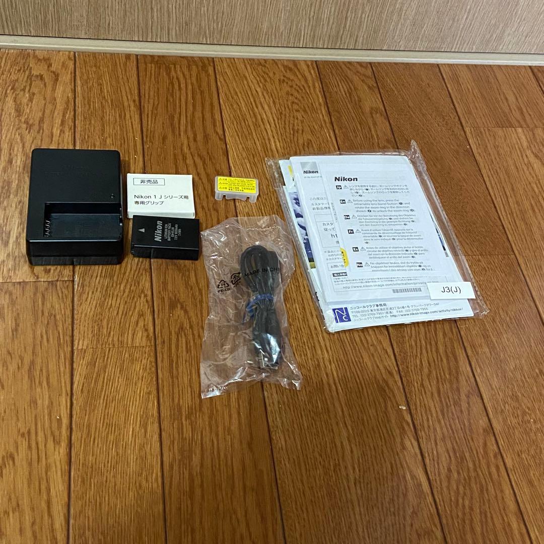 訳あり Nikon 1 J3 ズームレンズキット 【レンズ動作不良】
