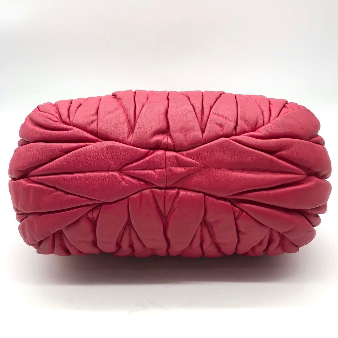 ✨人気✨ミュウミュウ ハンドバッグ 2way マテラッセ ゴールド金具 レザー